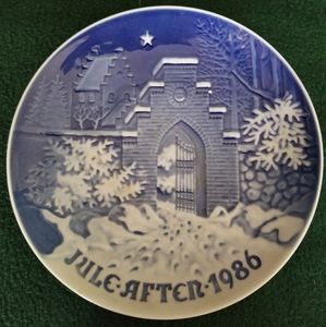 B & G collectable plate